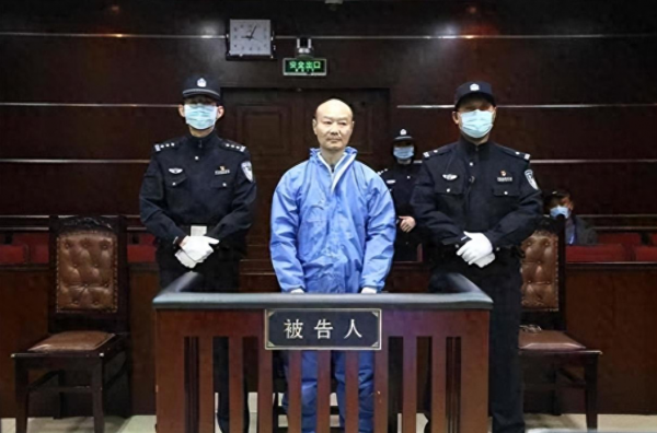 案例：许国利被注射死刑临刑前对儿子哭喊了五个字：儿子对不起